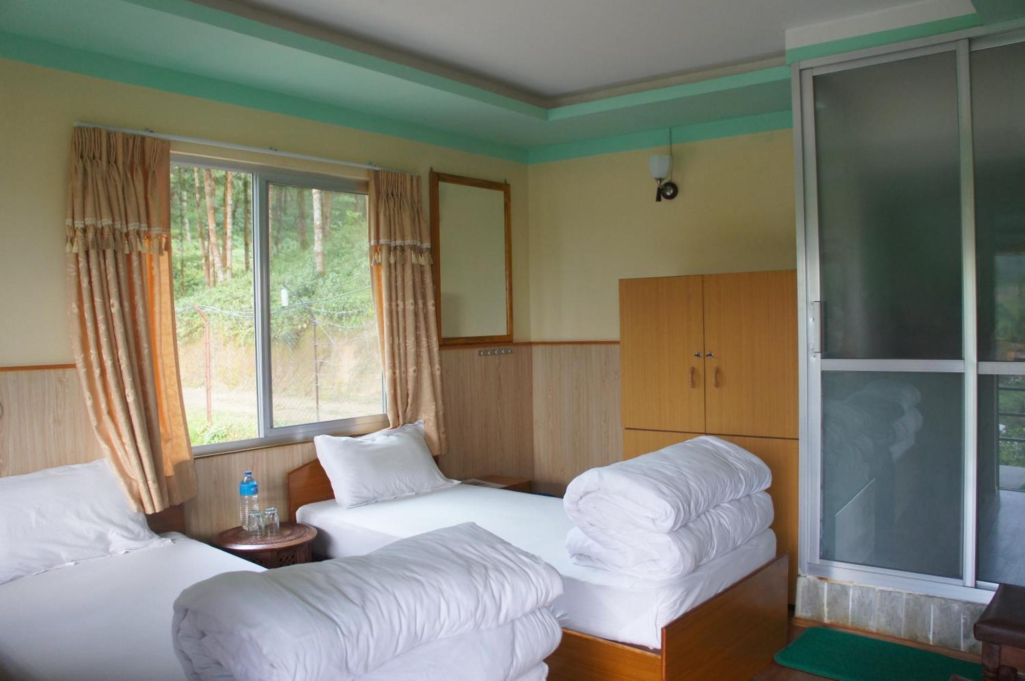 Hotel Mount Paradise Nagarkot Rum bild