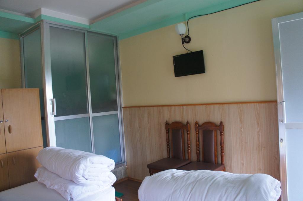 Hotel Mount Paradise Nagarkot Exteriör bild
