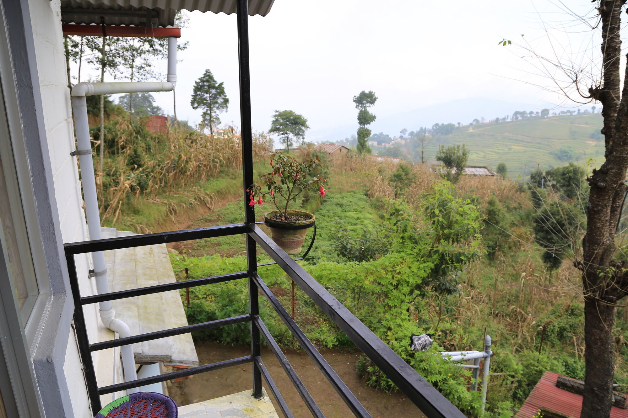 Hotel Mount Paradise Nagarkot Exteriör bild